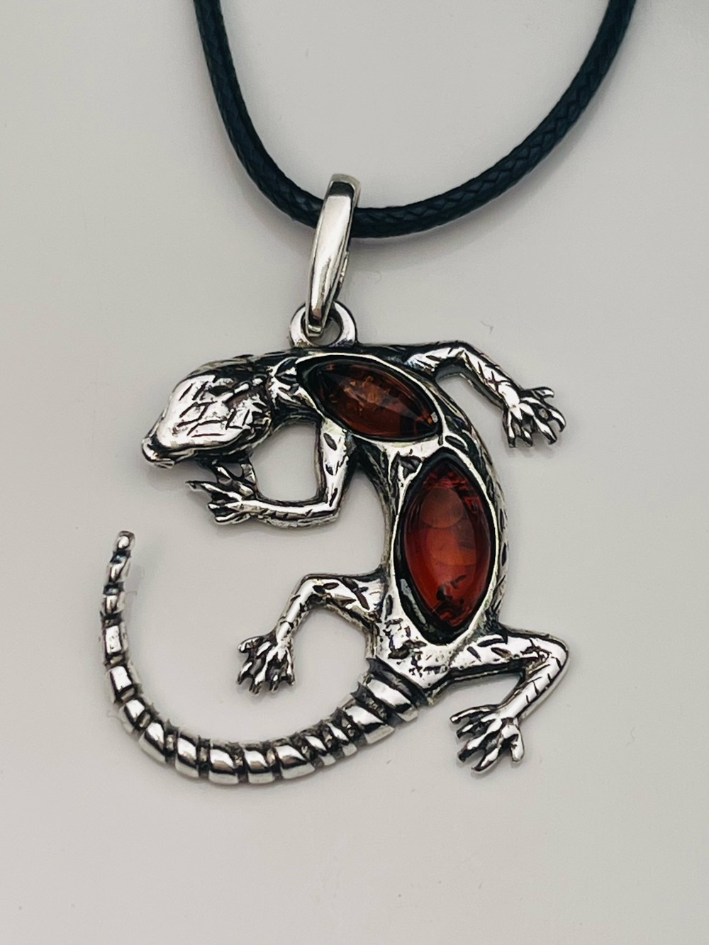 Sterling silver Lizard Pendant Necklace with Amber Stones - Silver & Brown